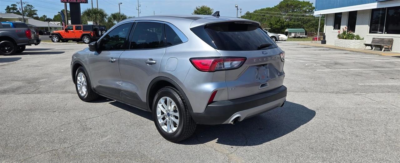 Ford Escape SE 2022