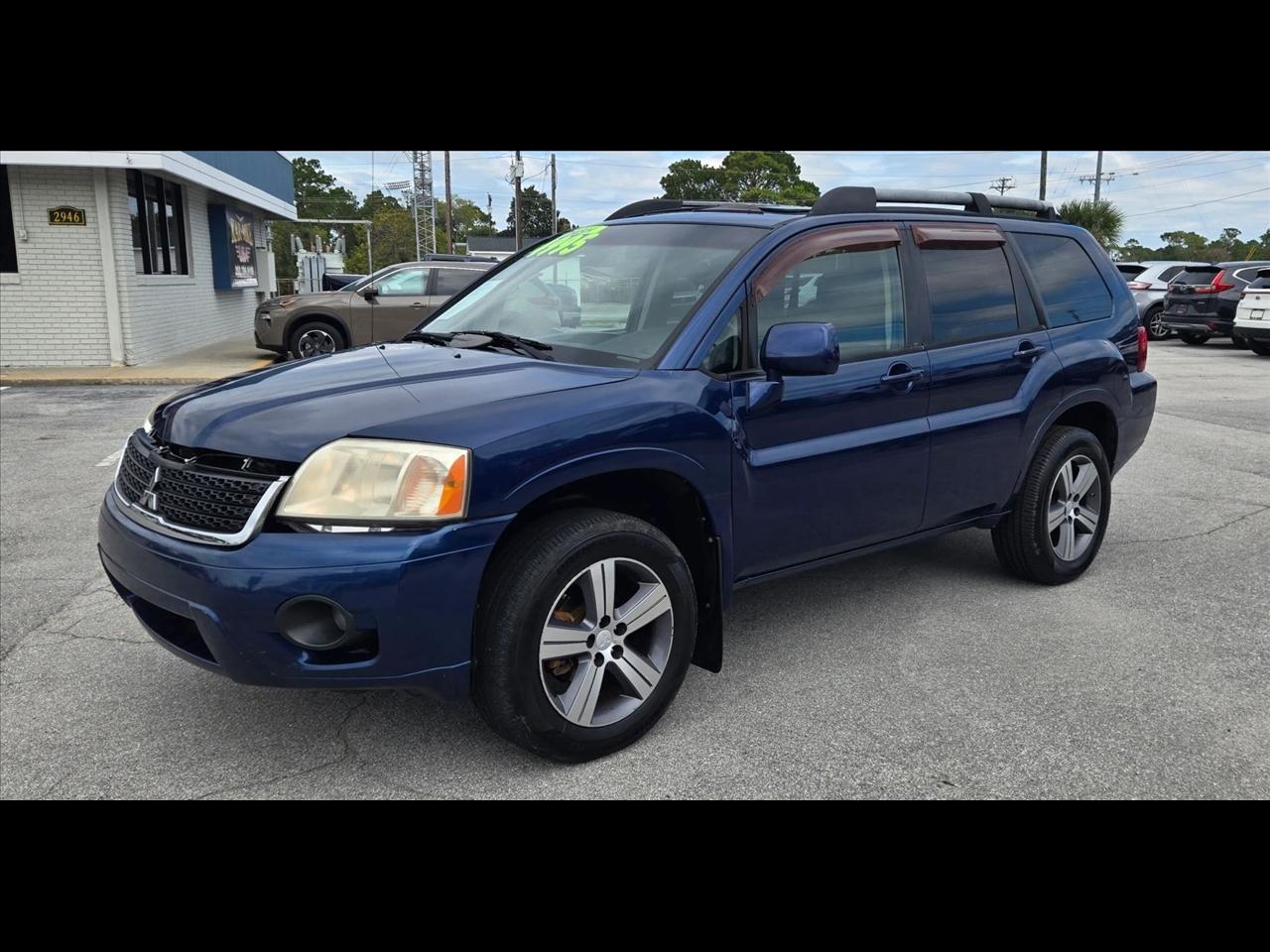 Mitsubishi Endeavor SE AWD 2010