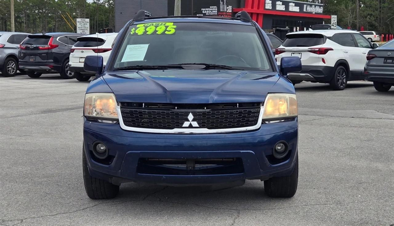 Mitsubishi Endeavor SE AWD 2010