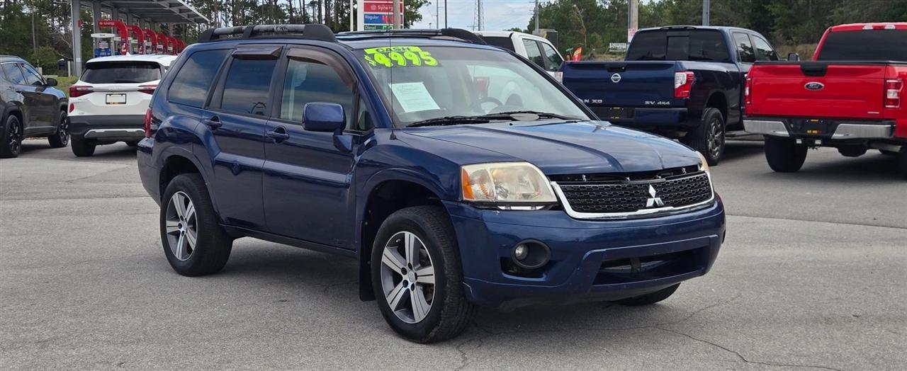 Mitsubishi Endeavor SE AWD 2010