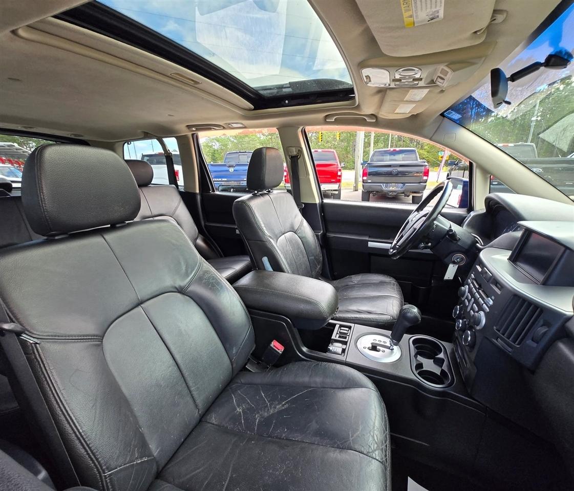 Mitsubishi Endeavor SE AWD 2010