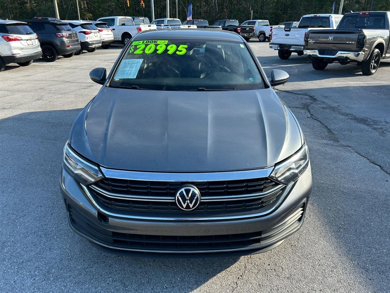 Volkswagen Jetta SE 2024