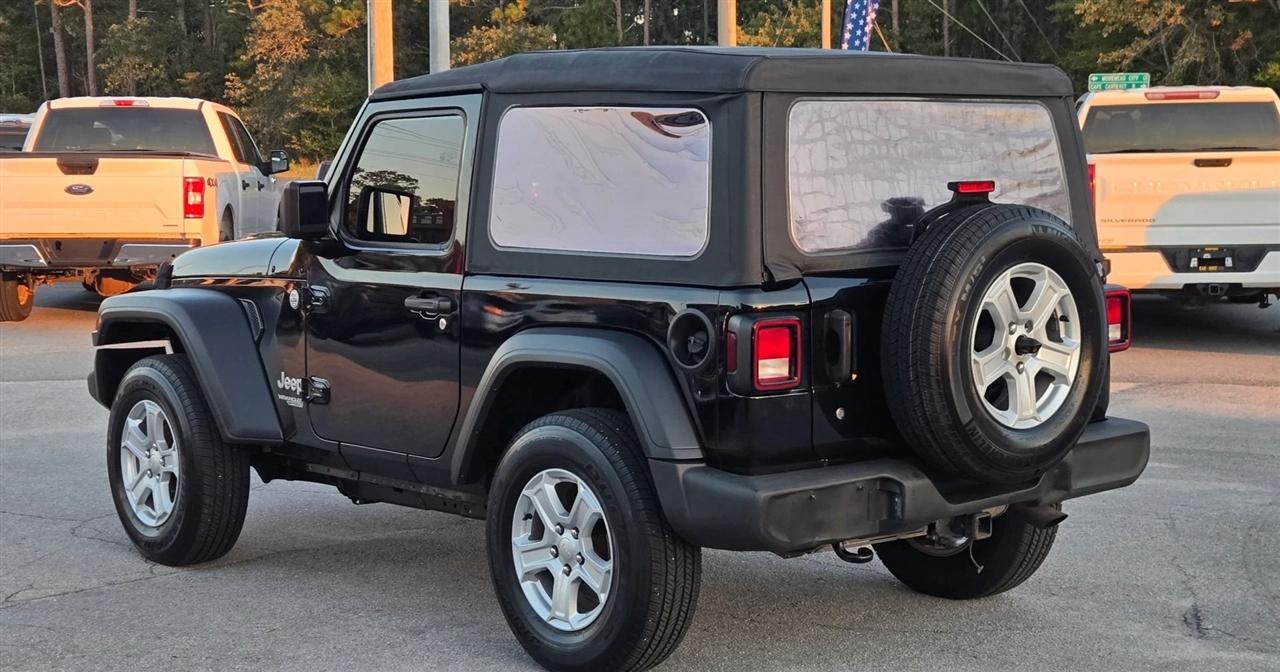 Jeep Wrangler Sport 4WD 2018