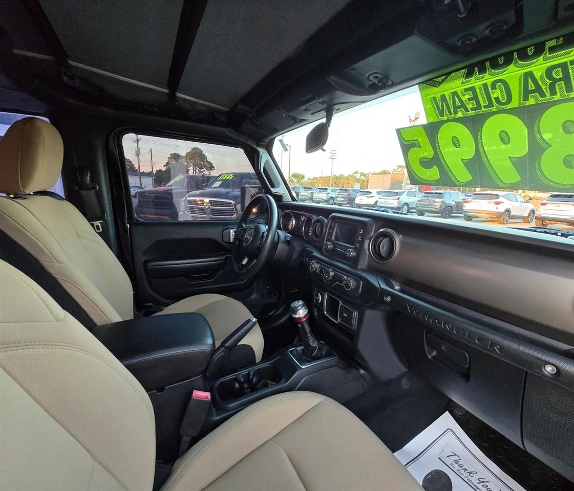 Jeep Wrangler Sport 4WD 2018