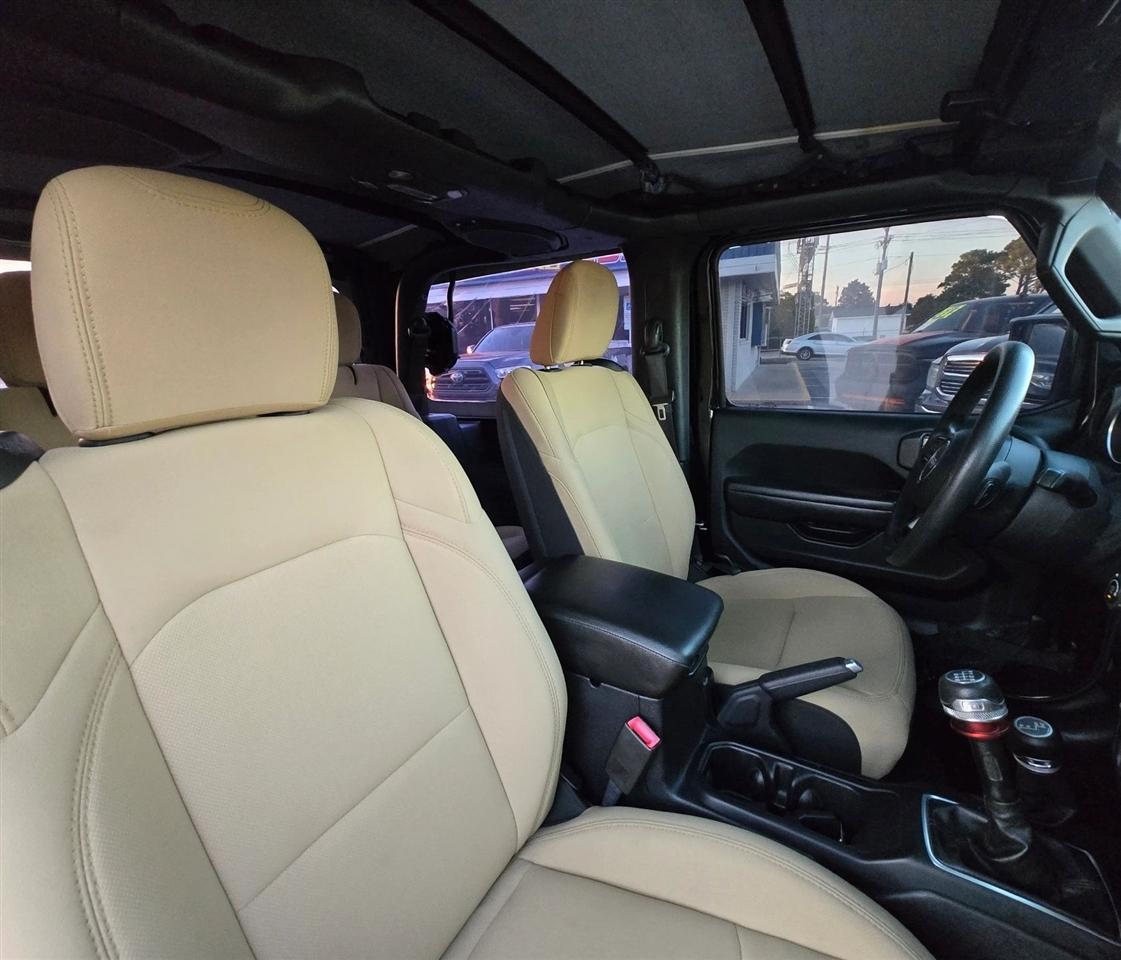 Jeep Wrangler Sport 4WD 2018
