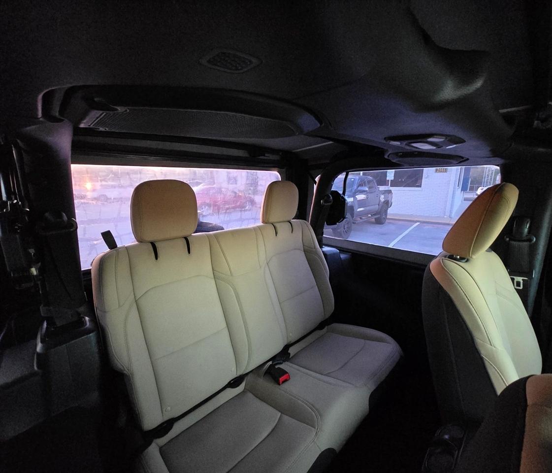 Jeep Wrangler Sport 4WD 2018