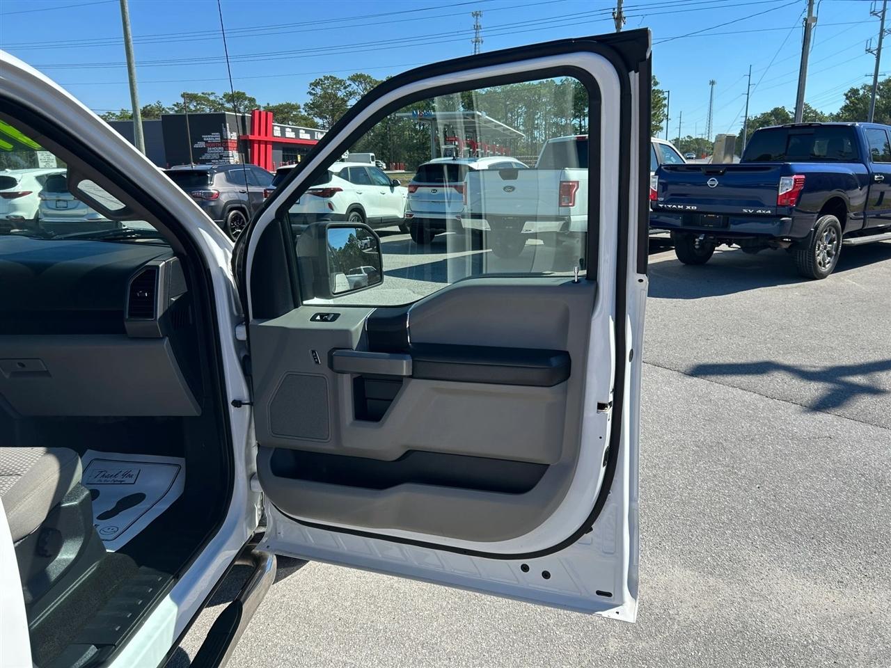 Ford F-150 XLT SuperCrew 5.5-ft. Bed 4WD 2019