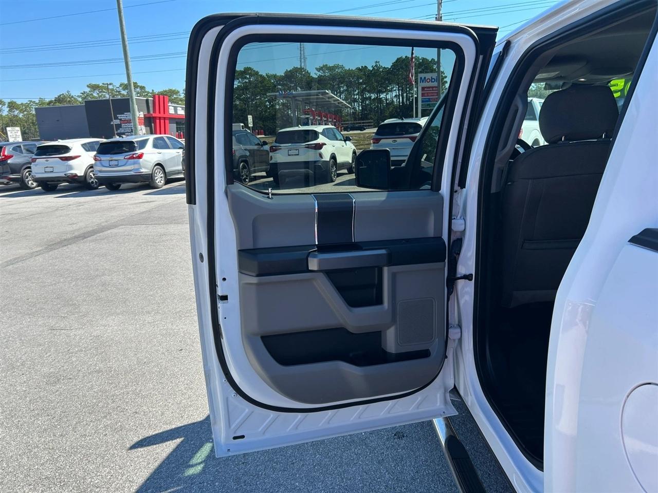 Ford F-150 XLT SuperCrew 5.5-ft. Bed 4WD 2019