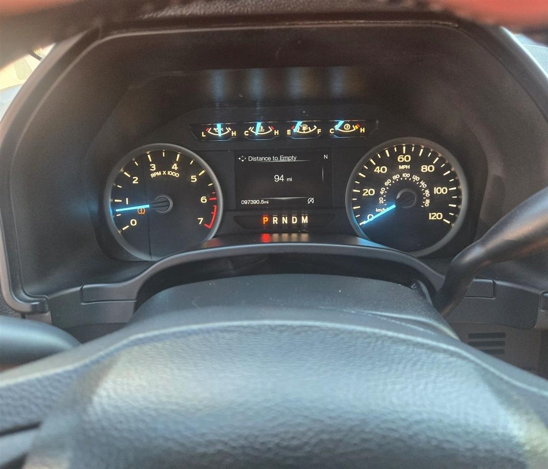 Ford F-150 XL SuperCrew 5.5-ft. Bed 4WD 2015