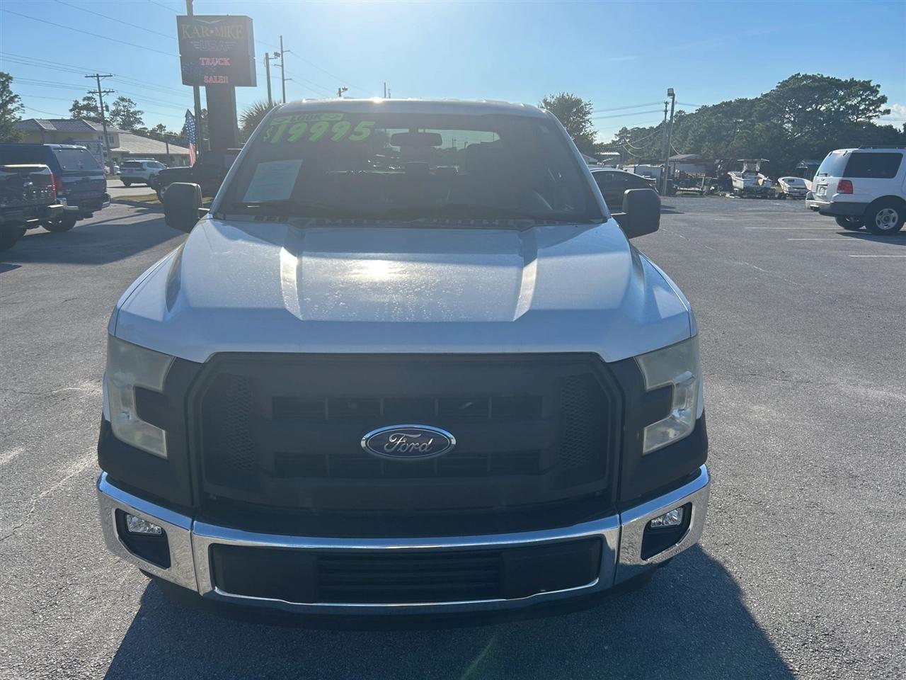 Ford F-150 XL SuperCrew 5.5-ft. Bed 4WD 2015