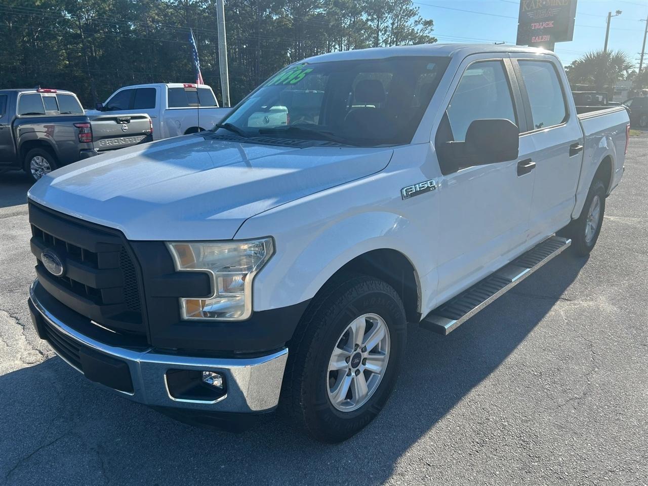 Ford F-150 XL SuperCrew 5.5-ft. Bed 4WD 2015