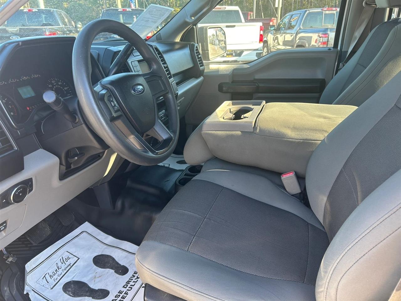 Ford F-150 XL SuperCrew 5.5-ft. Bed 4WD 2015