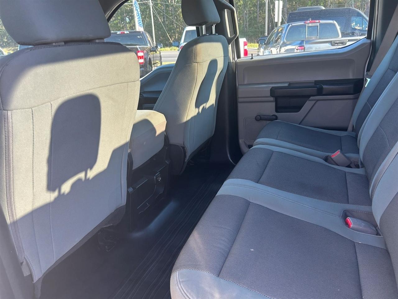 Ford F-150 XL SuperCrew 5.5-ft. Bed 4WD 2015