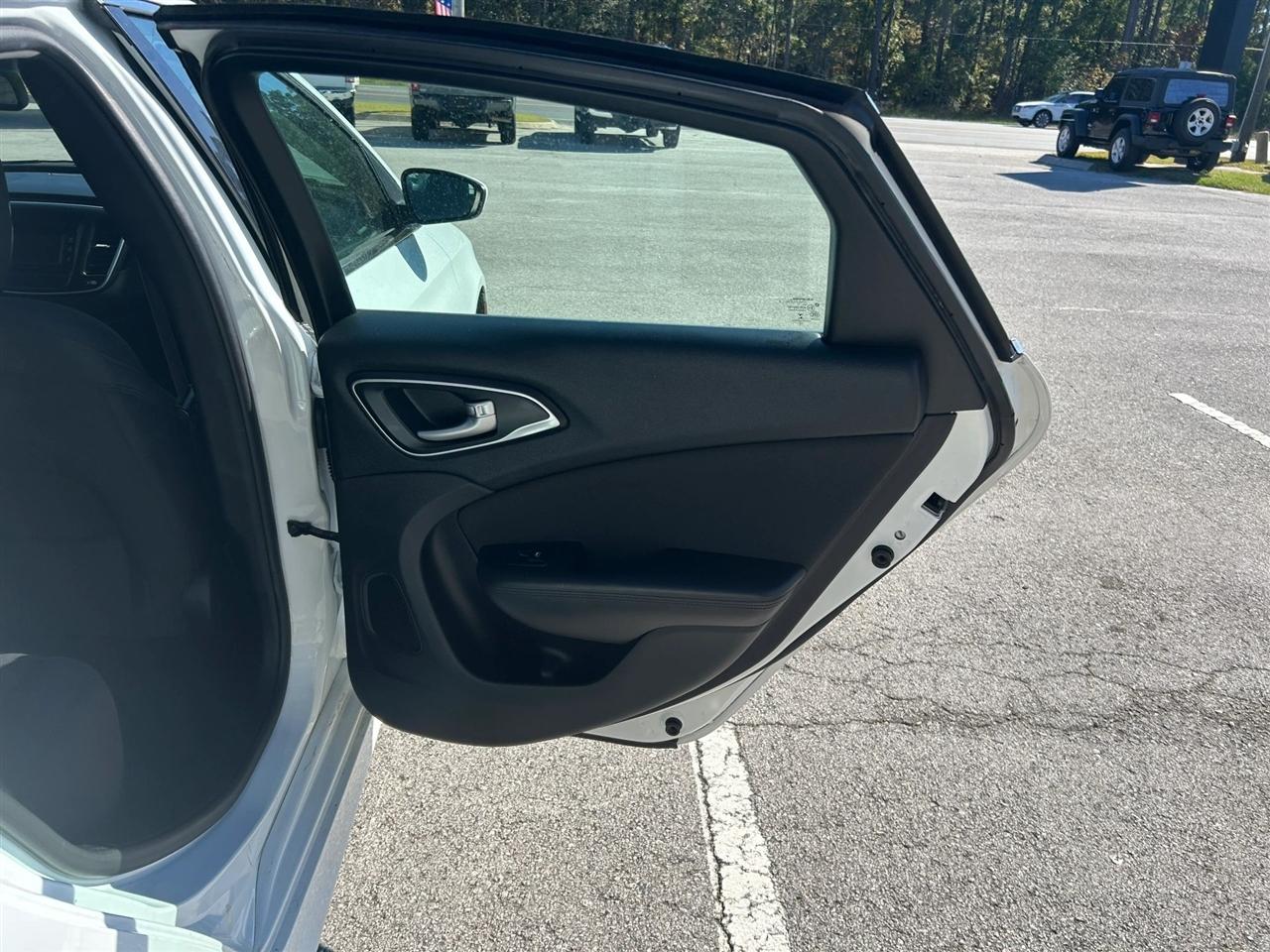 Chrysler 200 Limited 2016