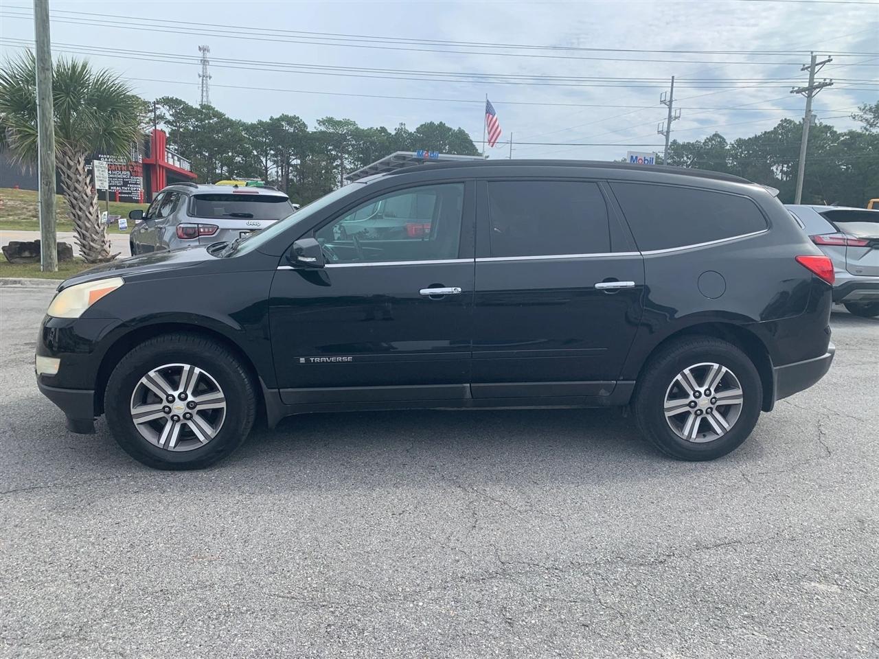 Chevrolet Traverse LT1 FWD 2009