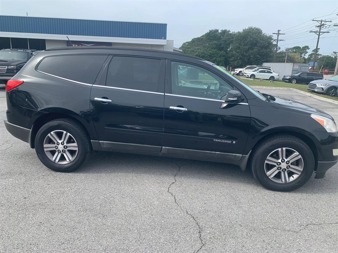 Chevrolet Traverse LT1 FWD 2009