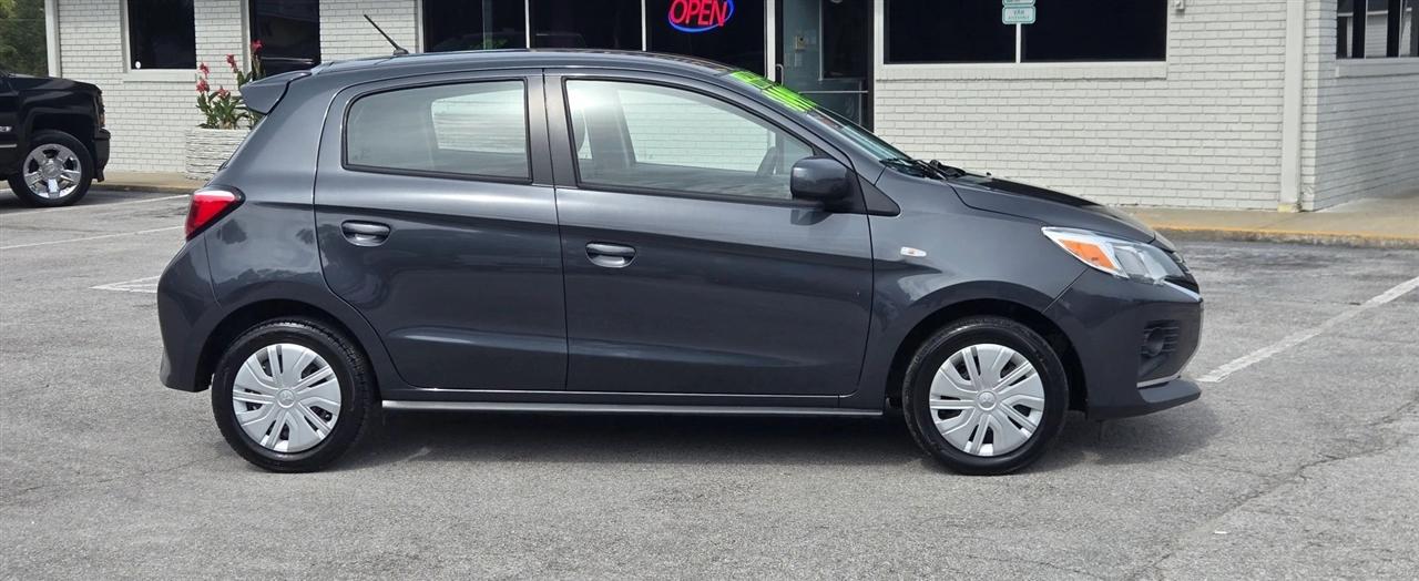 Mitsubishi Mirage ES 5M 2024