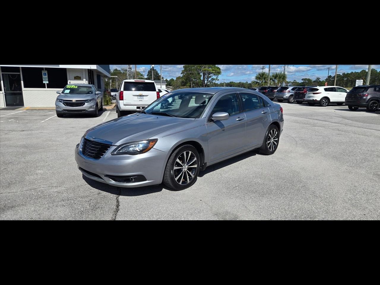 Chrysler 200 Limited 2013