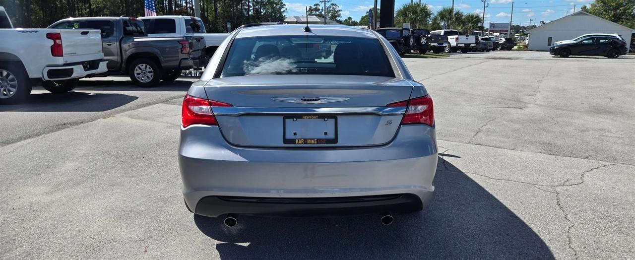 Chrysler 200 Limited 2013