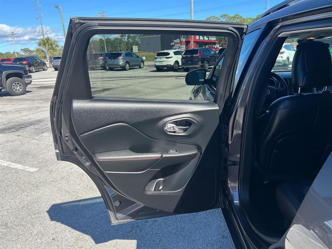 Jeep Cherokee Trailhawk Elite 4WD 2019
