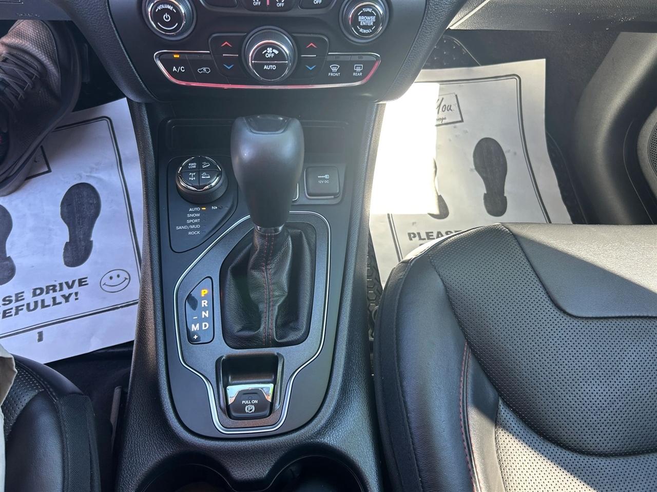 Jeep Cherokee Trailhawk Elite 4WD 2019