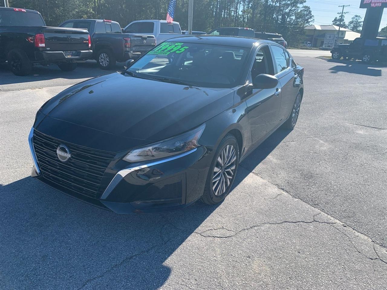 Nissan Altima 2.5 SV 2024