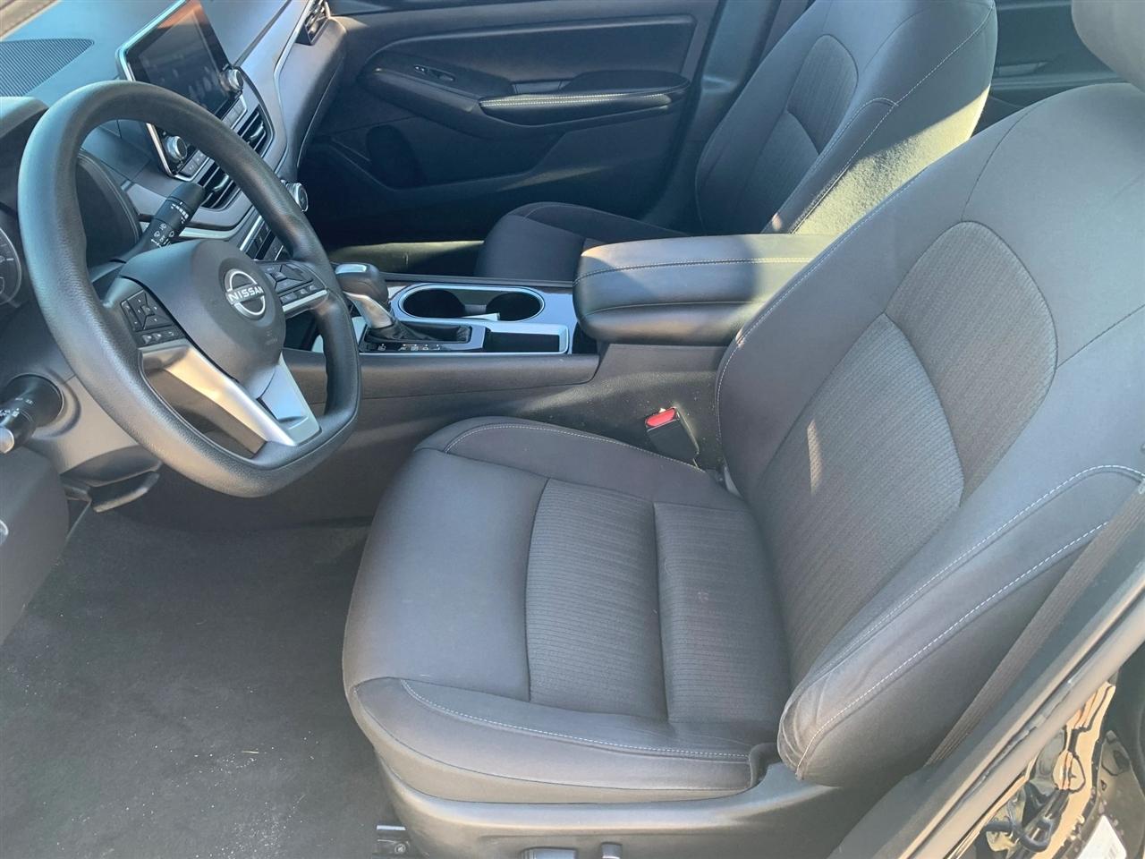 Nissan Altima 2.5 SV 2024