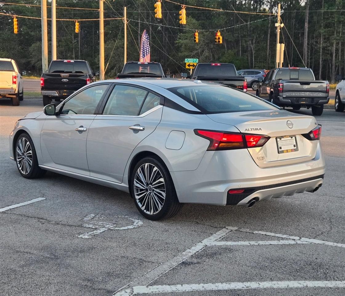 Nissan Altima 2.5 SL 2023