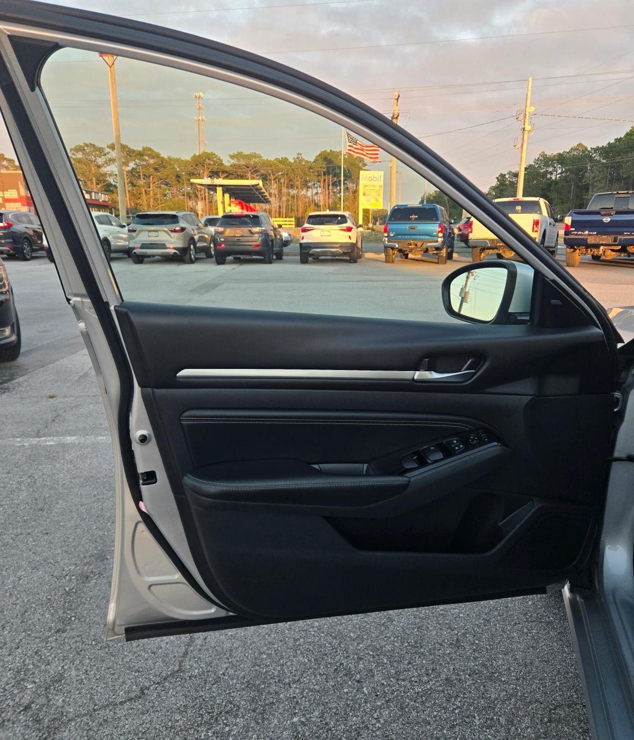Nissan Altima 2.5 SL 2023