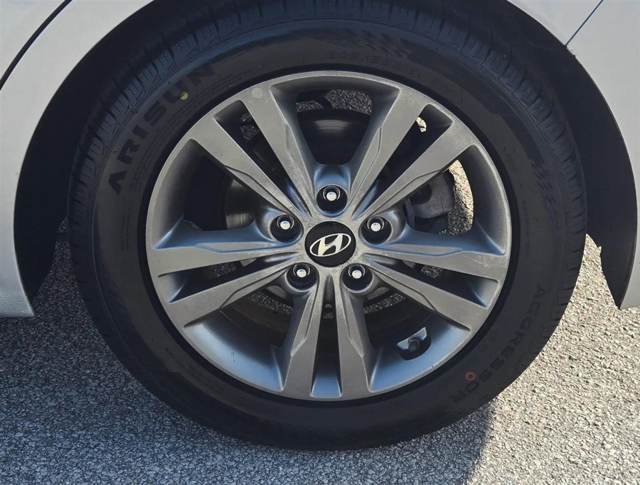 Hyundai Elantra Limited 2018