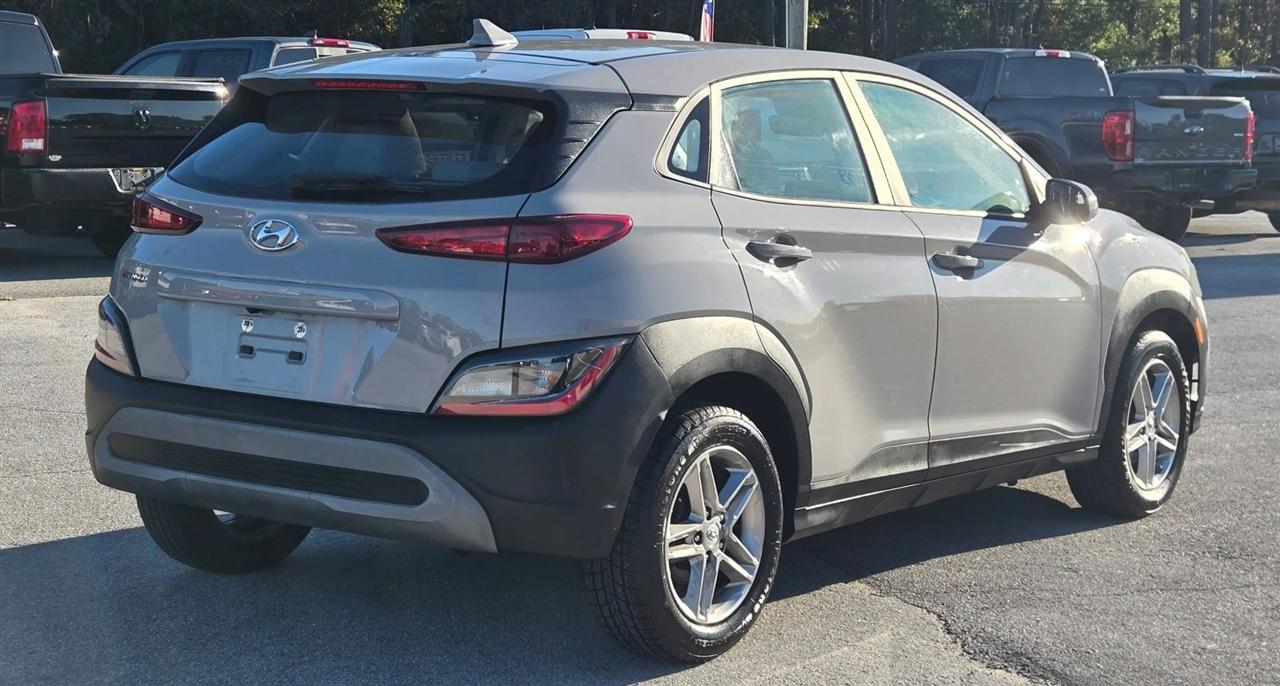 Hyundai Kona SE 2022