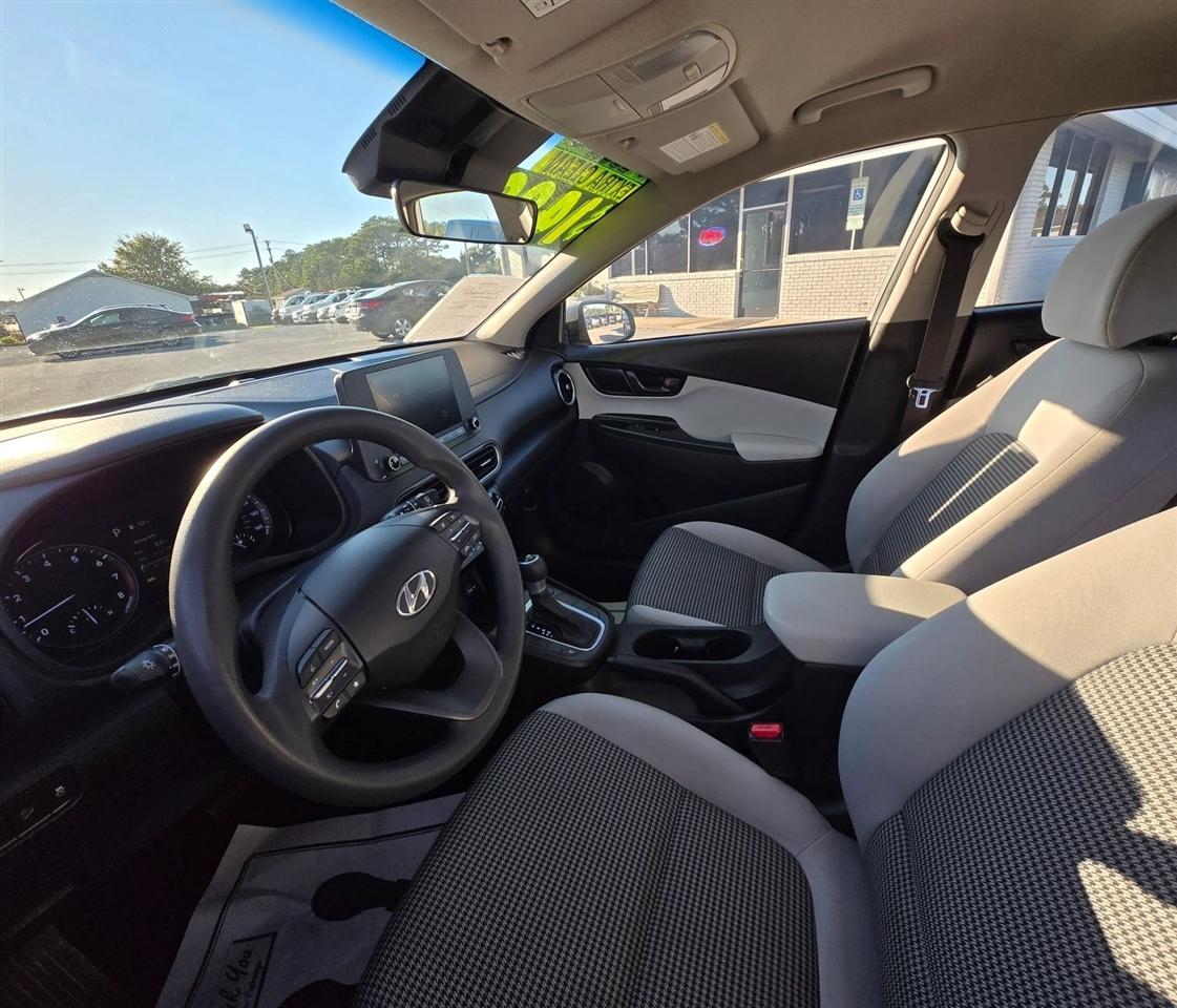 Hyundai Kona SE 2022