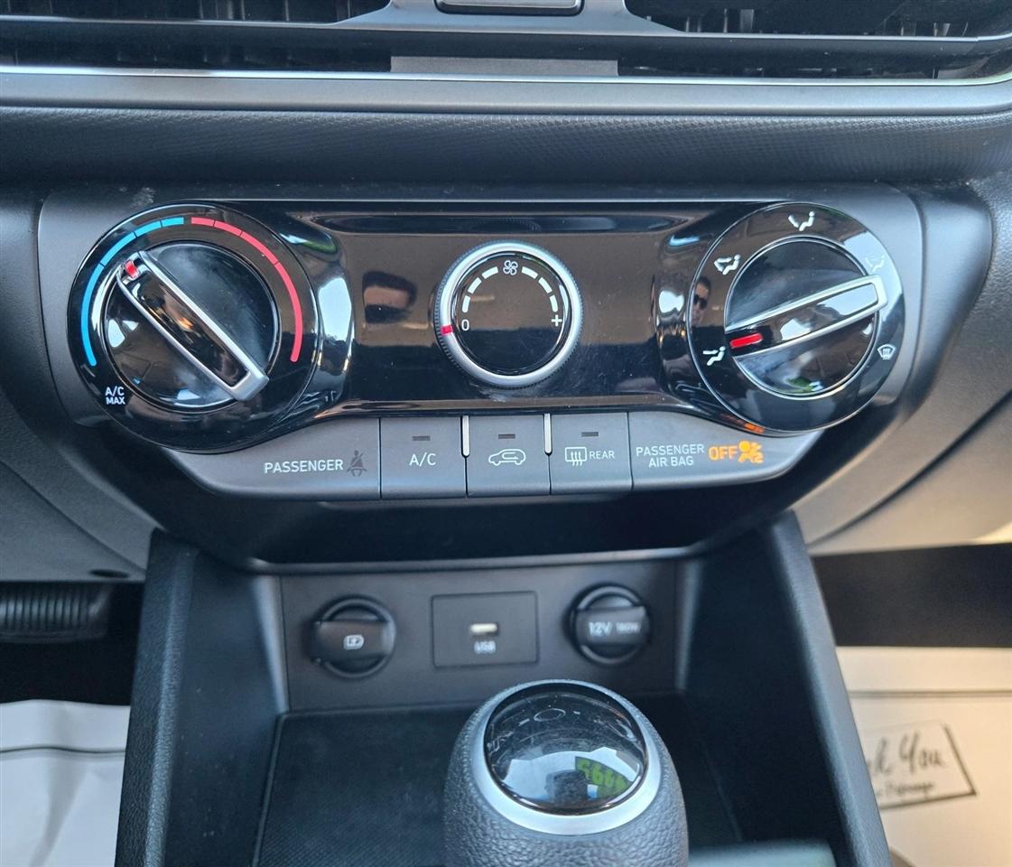 Hyundai Kona SE 2022