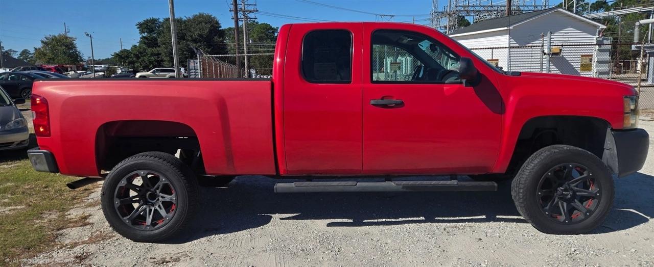 Chevrolet Silverado 1500 Work Truck Ext. Cab Std. Box 2WD 2008