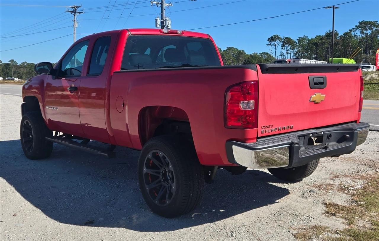 Chevrolet Silverado 1500 Work Truck Ext. Cab Std. Box 2WD 2008