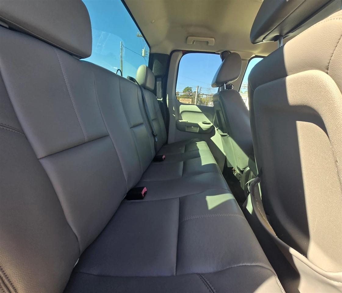 Chevrolet Silverado 1500 Work Truck Ext. Cab Std. Box 2WD 2008