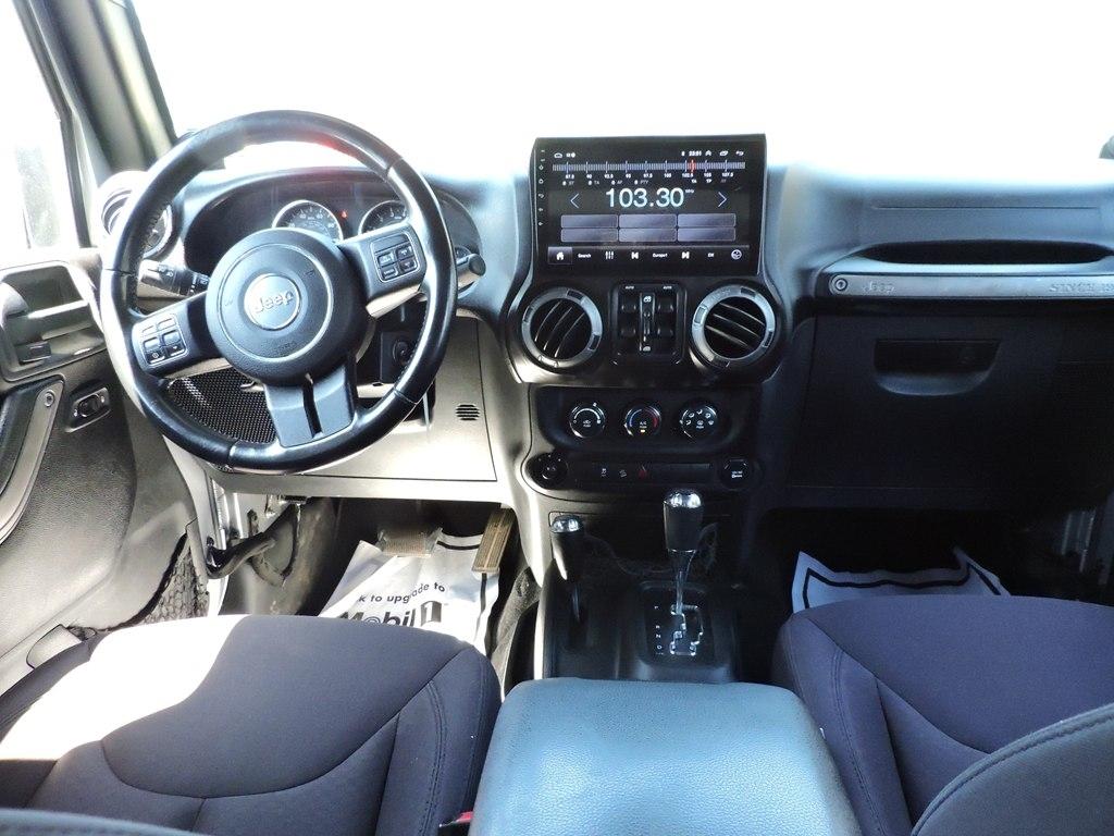 Jeep Wrangler Unlimited Sport 4WD 2014