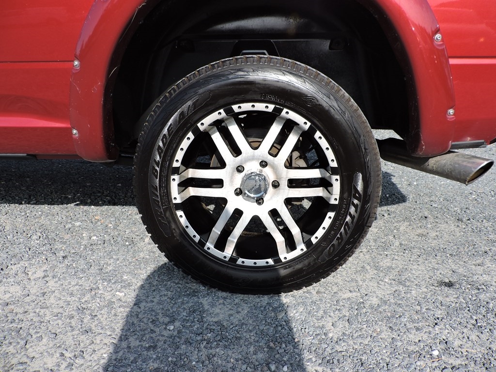 RAM 1500 SLT Quad Cab 4WD 2014