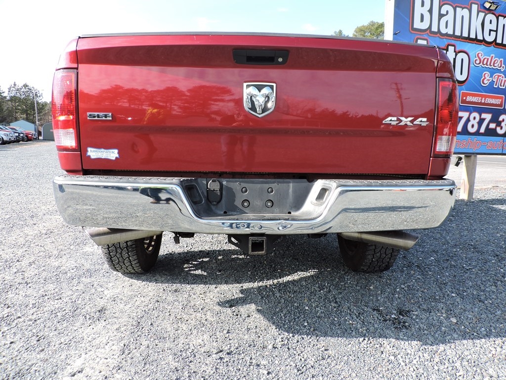 RAM 1500 SLT Quad Cab 4WD 2014