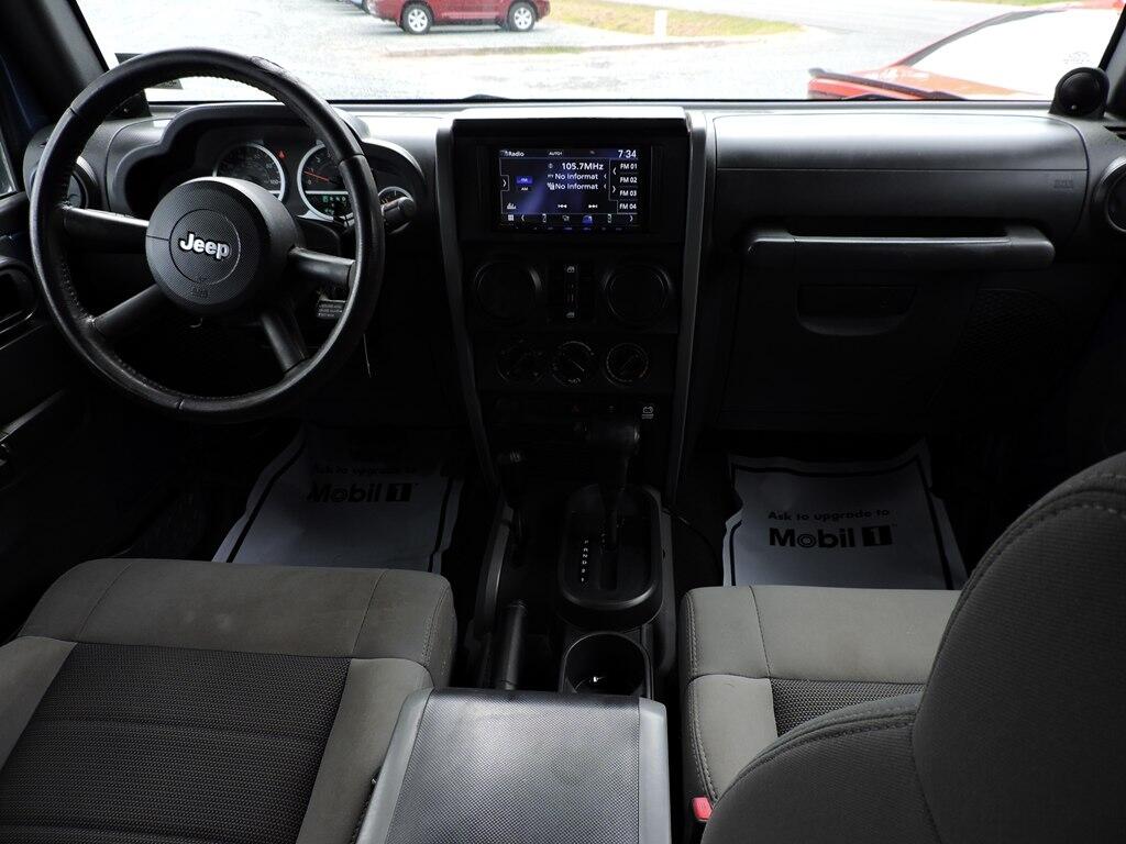 Jeep Wrangler Unlimited Sport 4WD 2010 Jeep Wrangler Unlimited Sport 4WD 2010