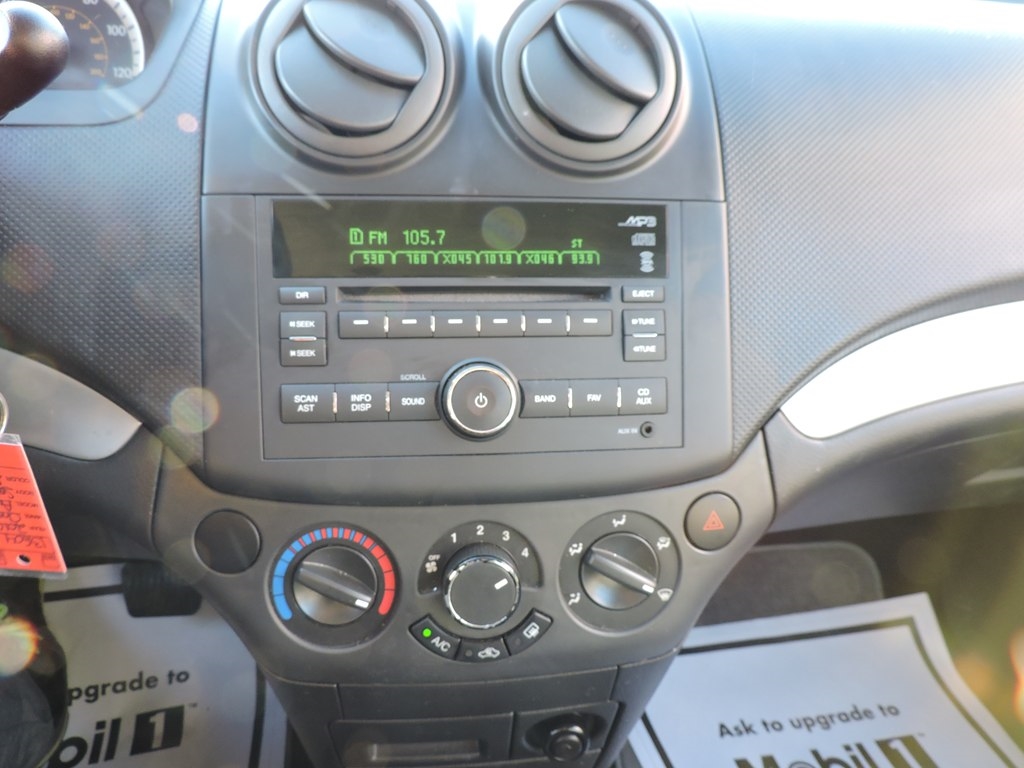 Chevrolet Aveo5 LT 2010