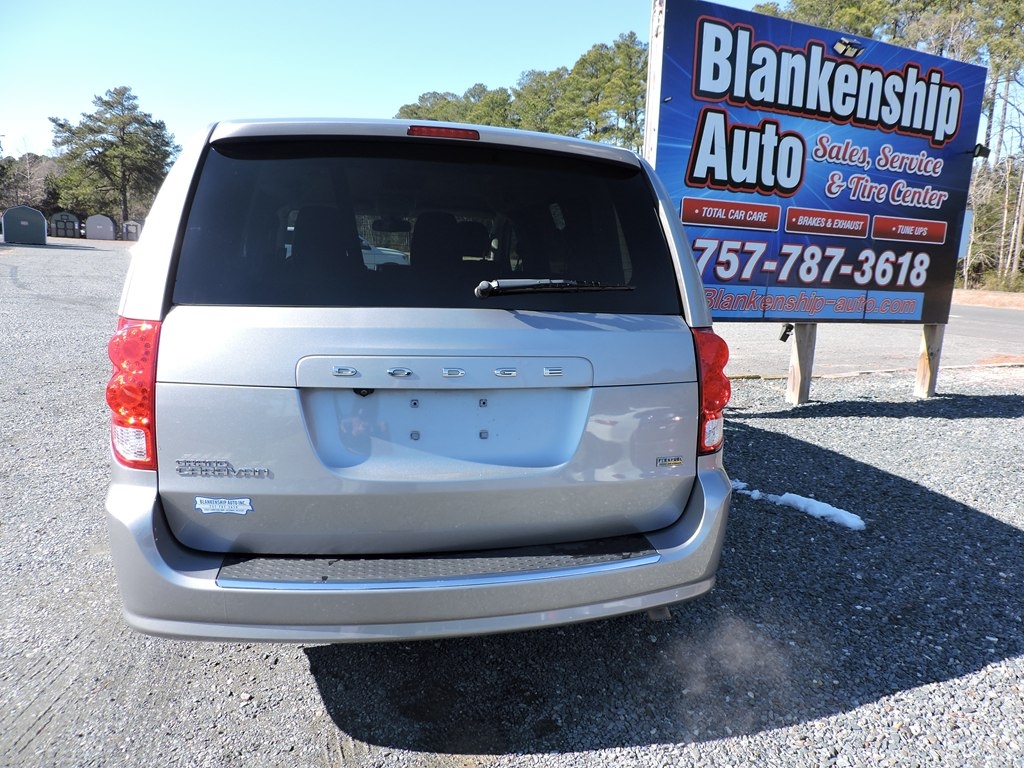 Dodge Grand Caravan SE 2019