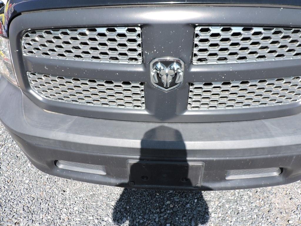 RAM 1500 Tradesman Regular Cab SWB 4WD 2013