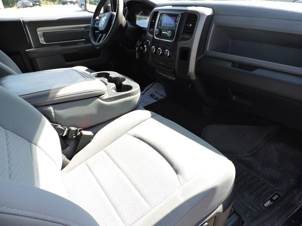 RAM 1500 Tradesman Regular Cab SWB 4WD 2013
