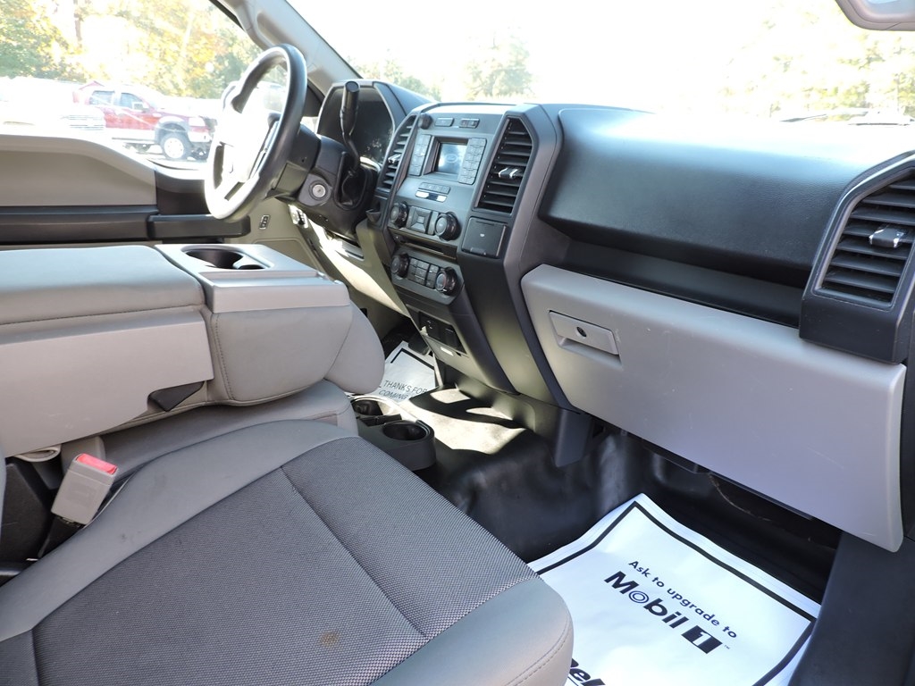 Ford F-150 XL 8-ft. Bed 2WD 2018 Ford F-150 XL 8-ft. Bed 2WD 2018