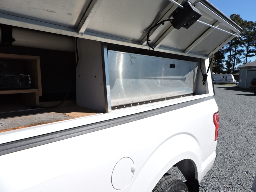 Ford F-150 XL 8-ft. Bed 2WD 2018 Ford F-150 XL 8-ft. Bed 2WD 2018