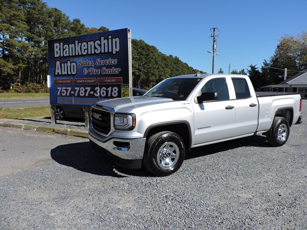 GMC Sierra 1500 Base Double Cab 4WD 2016 GMC Sierra 1500 Base Double Cab 4WD 2016