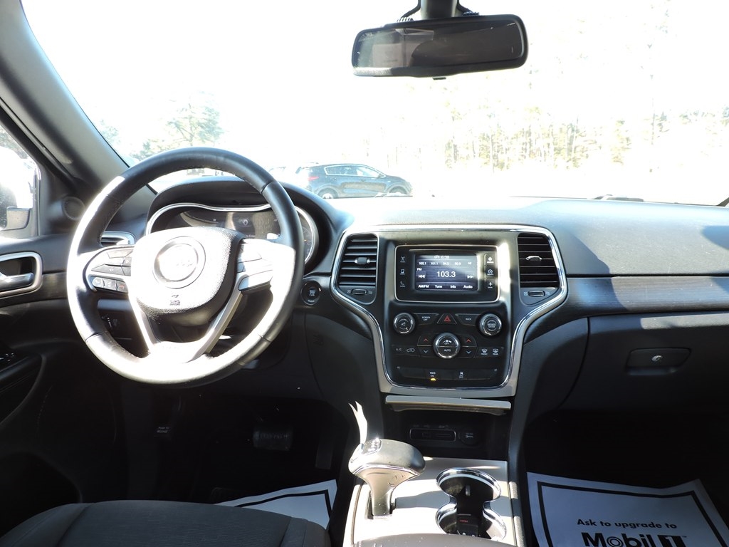 Jeep Grand Cherokee Laredo 4WD 2014