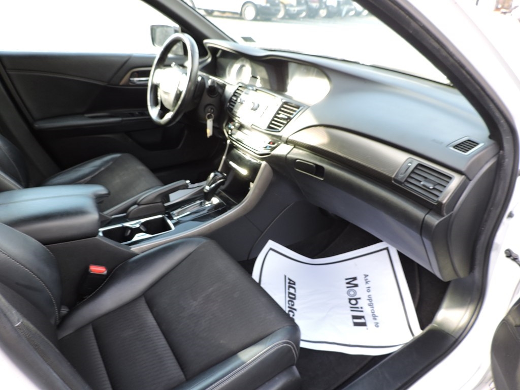 Honda Accord Sport Sedan CVT 2016