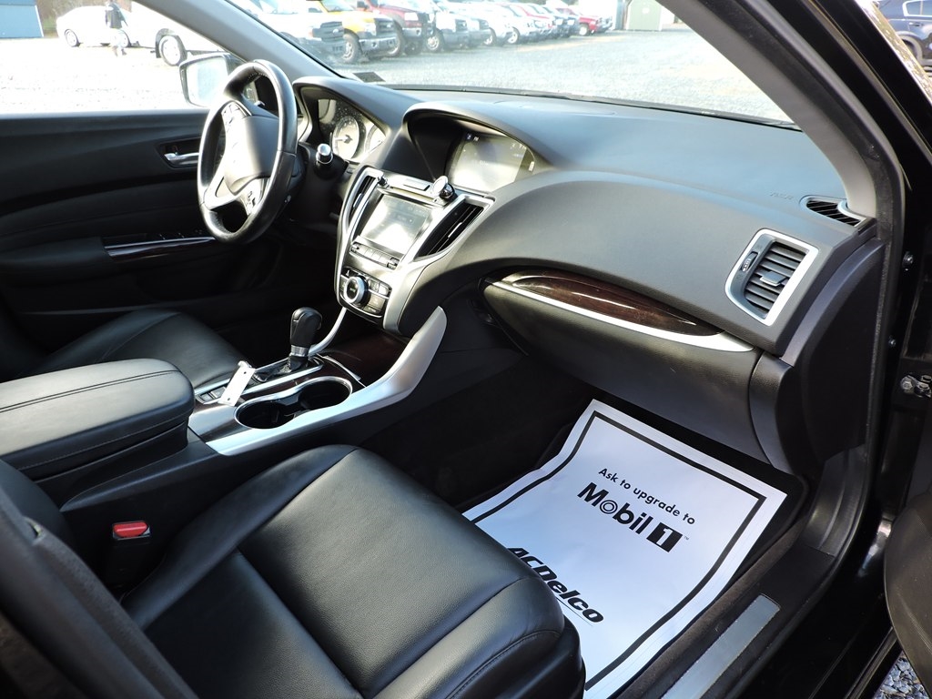 Acura TLX 8-Spd DCT 2015